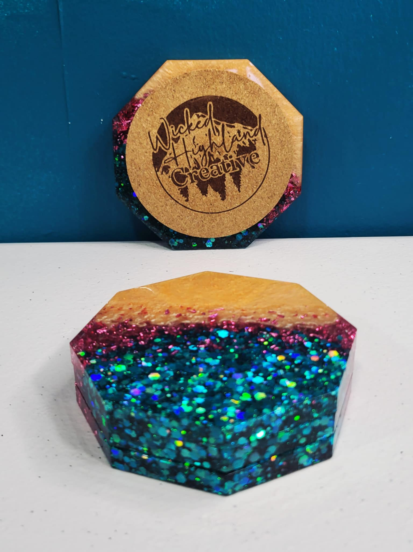 Set of 4 - Aurora Glow Resin Coaster Set 🌅✨