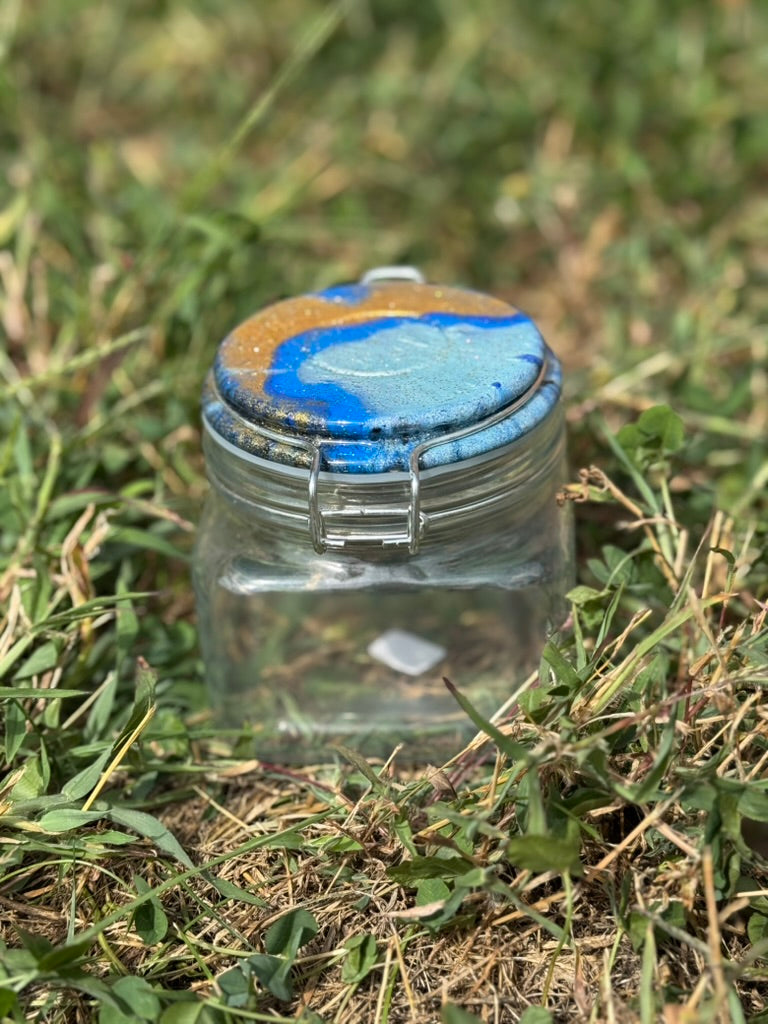 Ocean-Gold Resin-Topped Medium Glass Jar – Latch-Seal