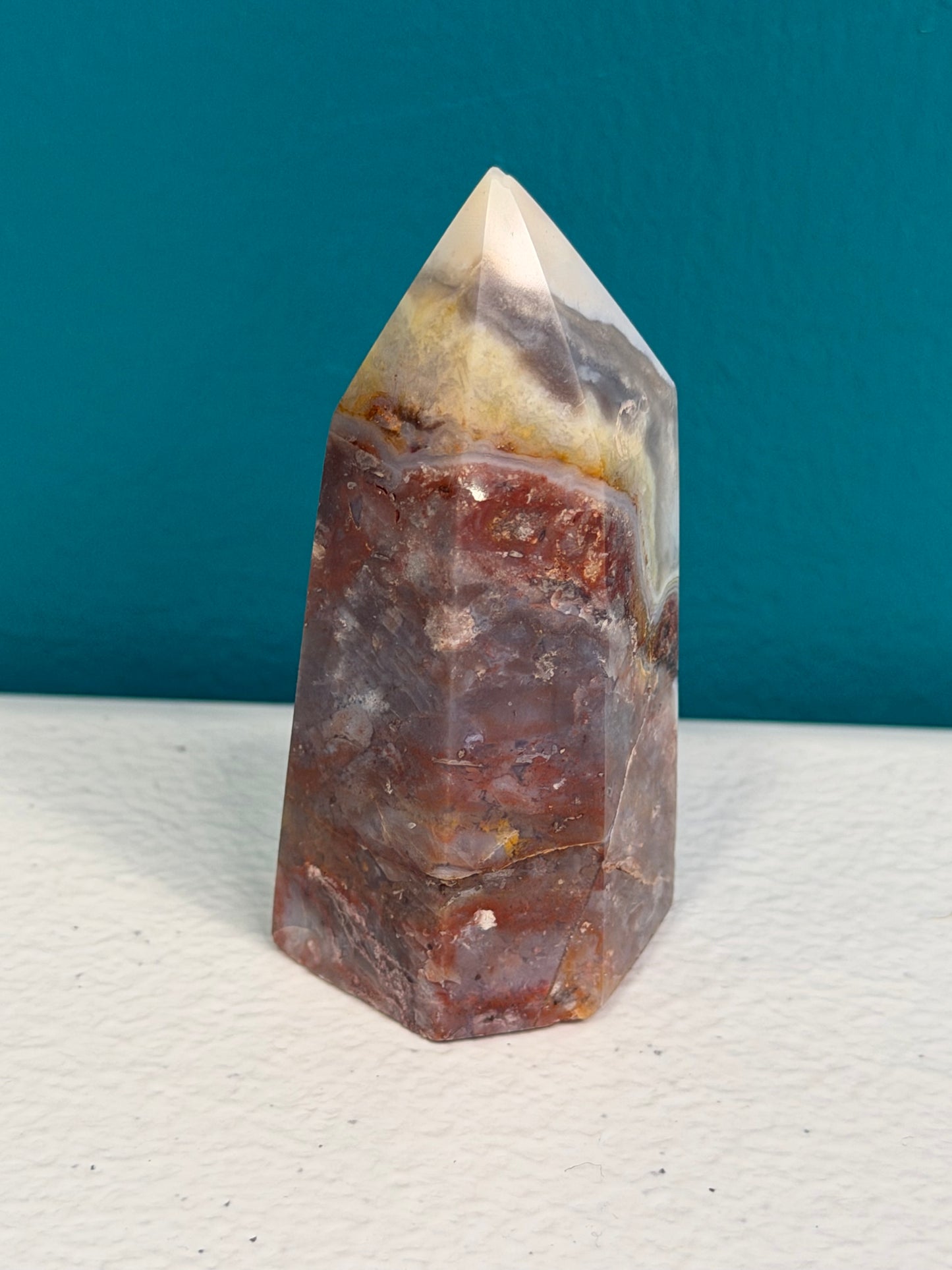 Embercrest Pillar — Fire-Veined Agate Tower