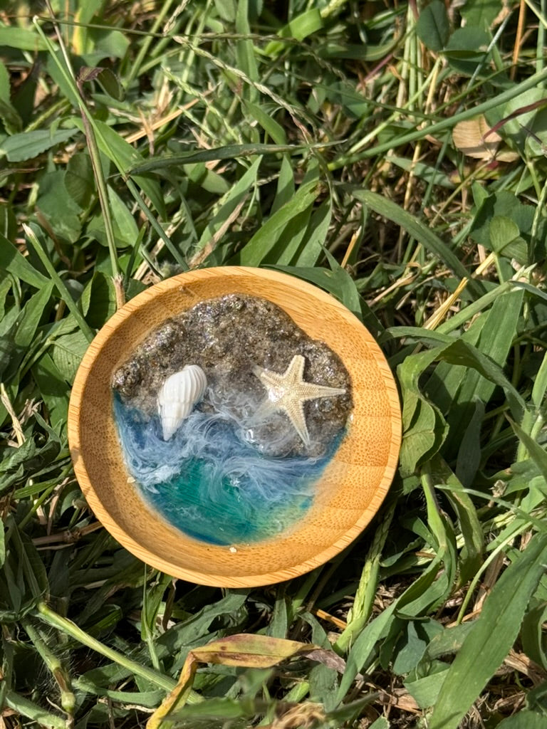 Tide-Captured Shoreline Resin Ring Dish