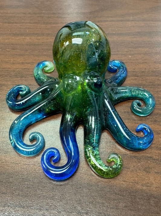 Handmade Resin Octopus Figurine – Unique Ocean-Inspired Decor