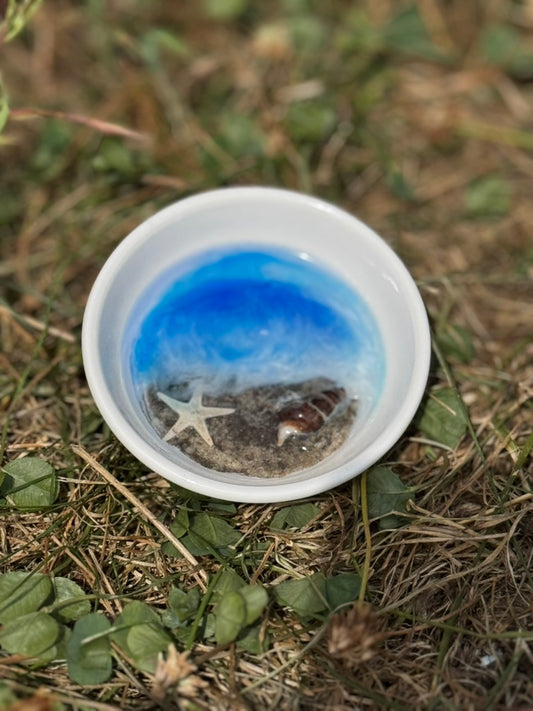 Tide-Captured Shoreline Resin Ring Dish