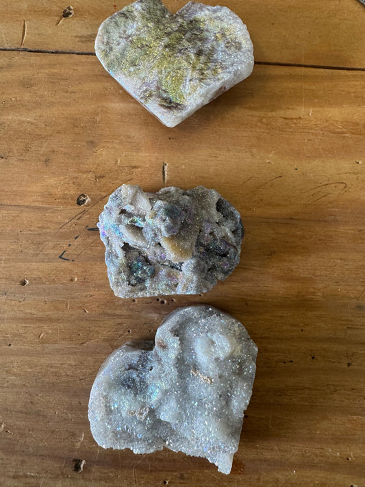 Aura-treated druzy quartz slices
