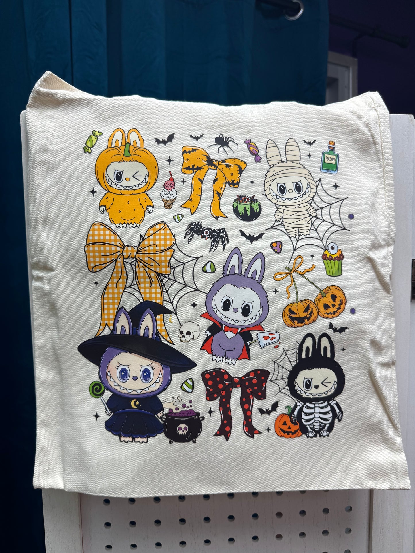 Classic Canvas Tote Bag – 14×16″ – Single-Sided Print