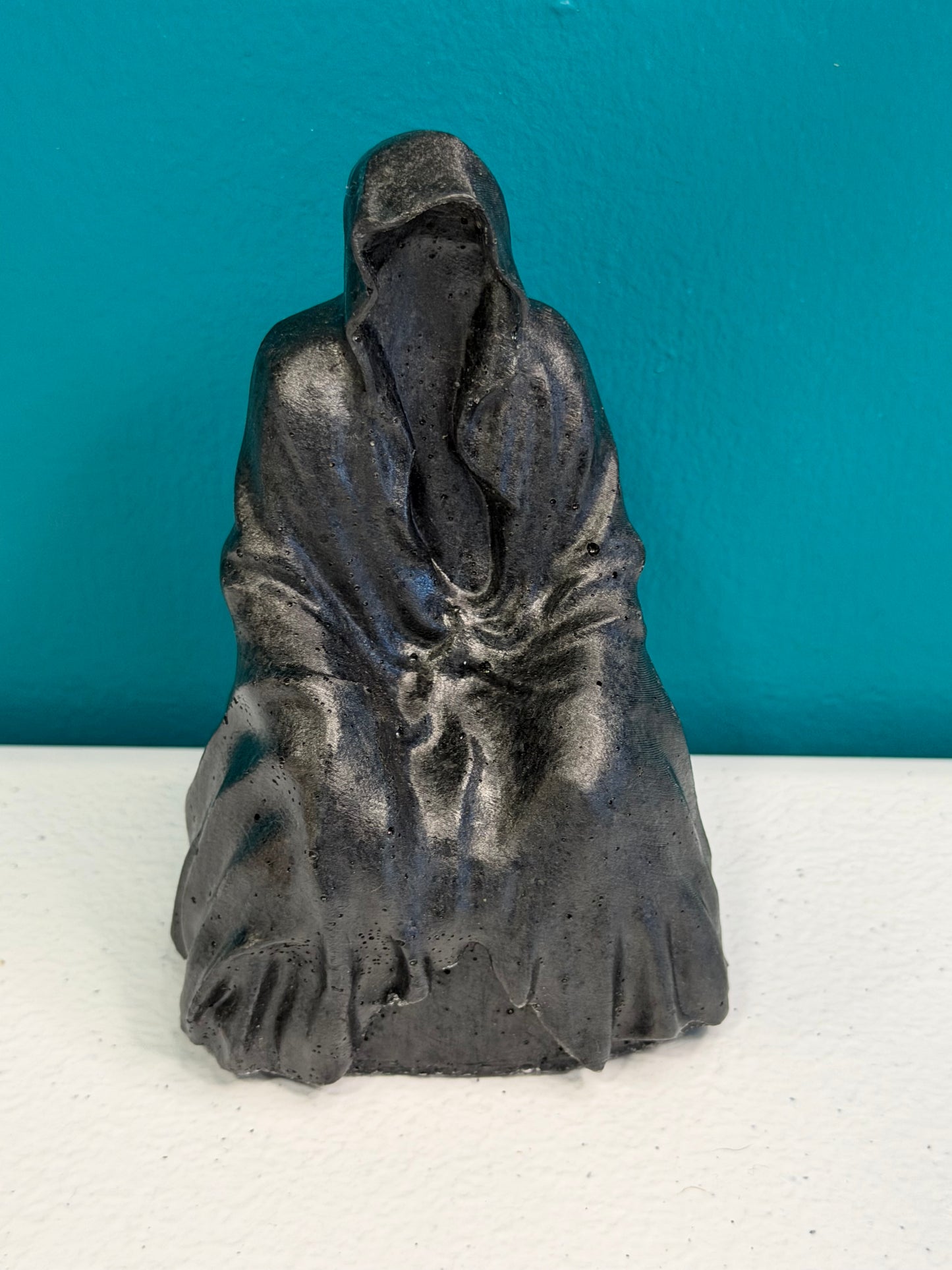 Death’s Cloak – Handmade Resin Reaper Statue
