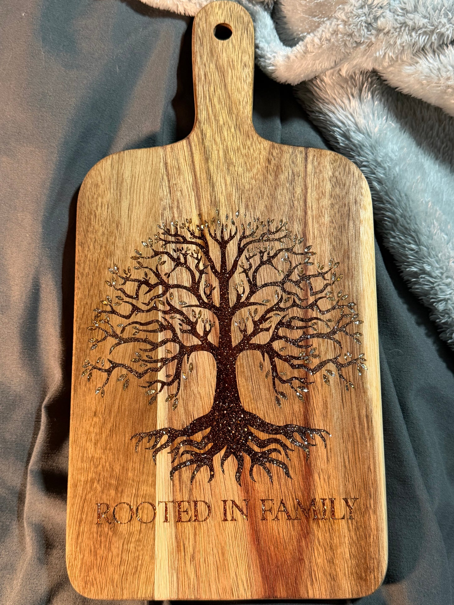Rooted in Family – UV Resin Inlay Cutting Board Class 🌿 - November 5, 2026
