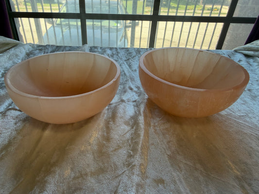 Selenite Charging Bowl – Cleanse • Recharge • Reset